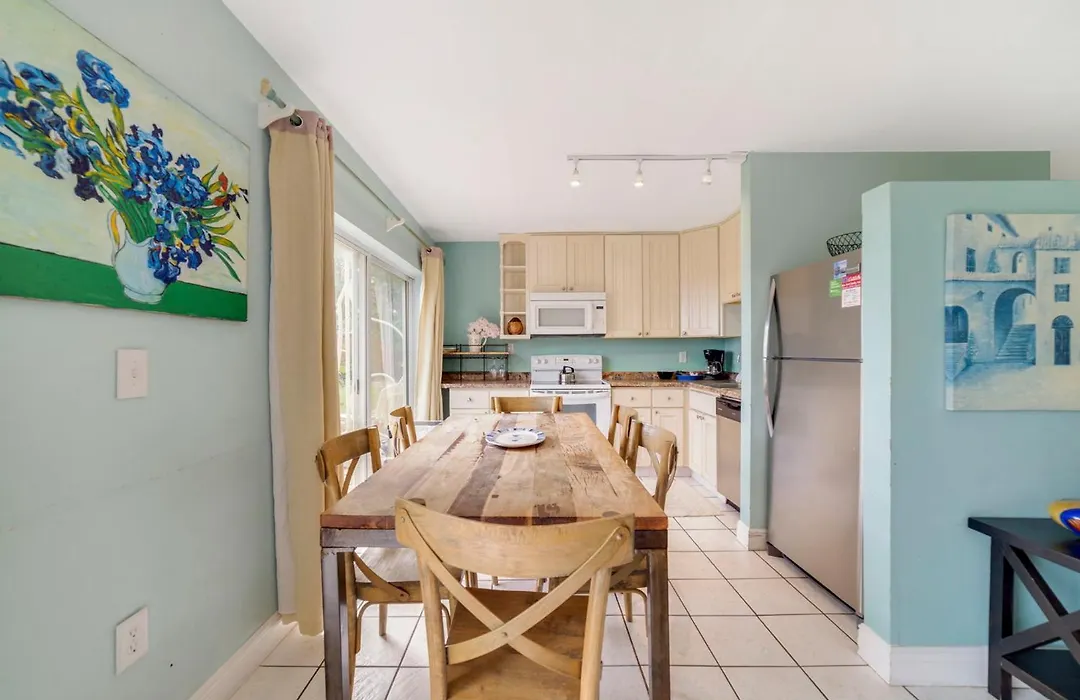 Beach Place Guesthouses-1