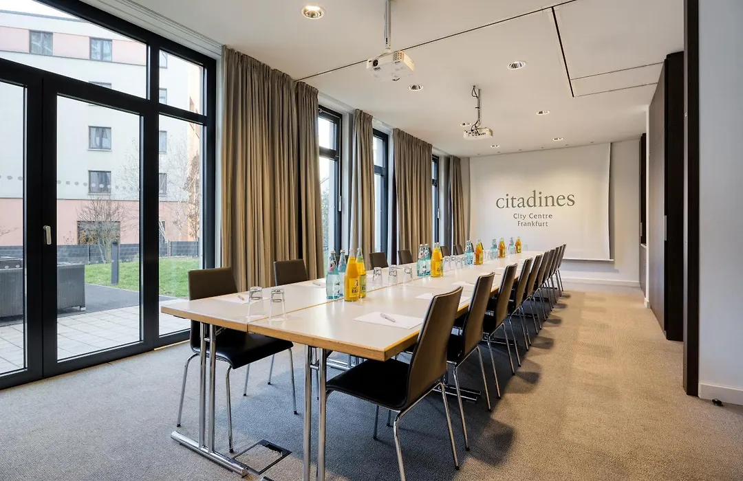Citadines City Centre Frankfurt-1