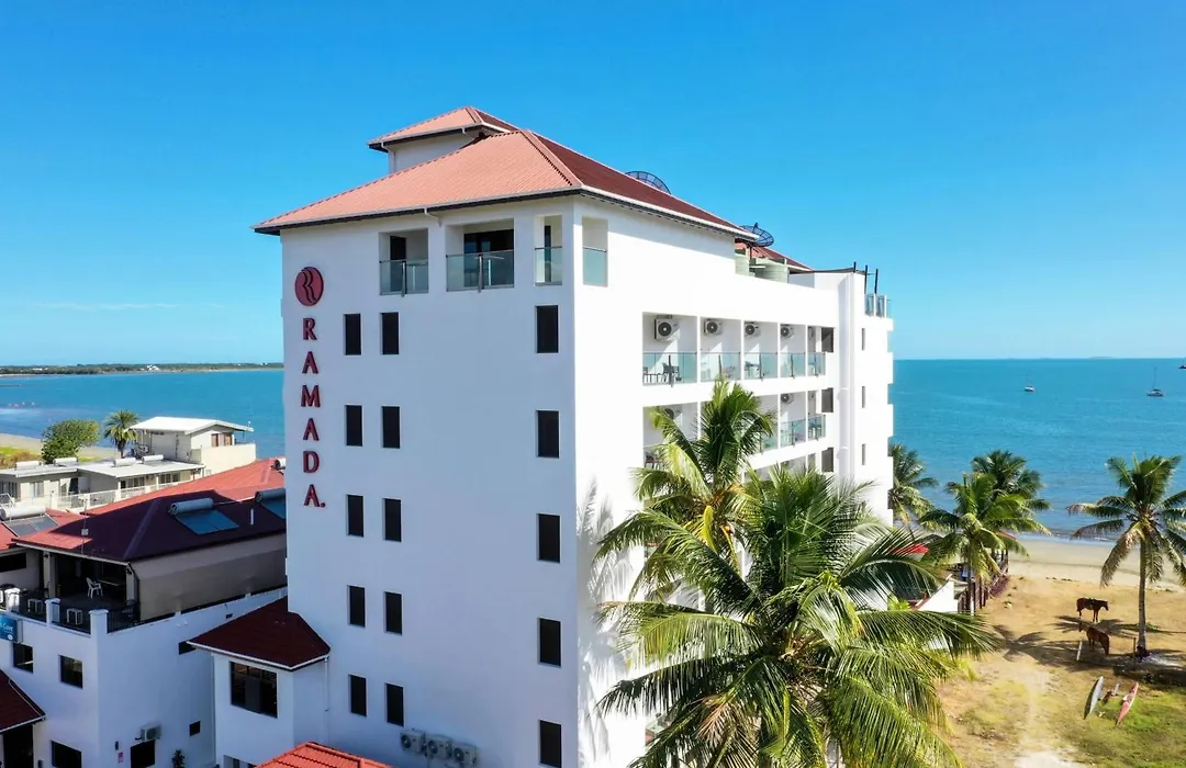 Ramada Suites By Wyndham Wailoaloa Beach Fiji-1