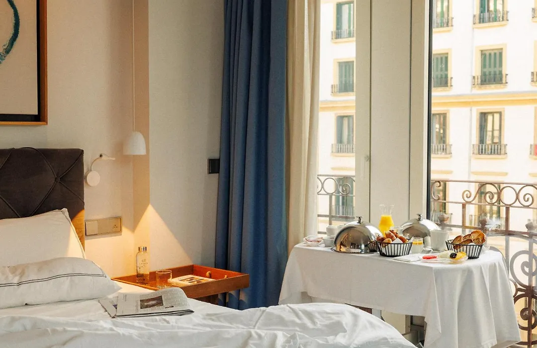 Lasala Plaza Hotel - Adults Only-1
