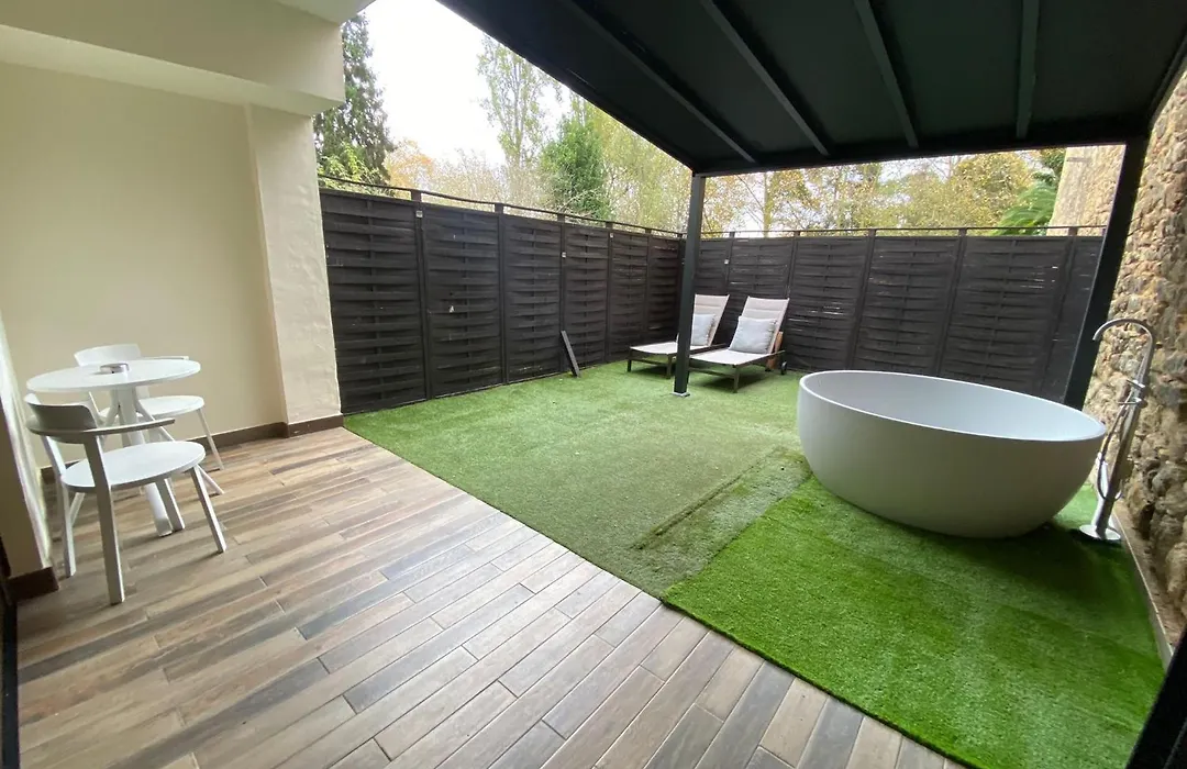 Suite 1907 Aviles-1