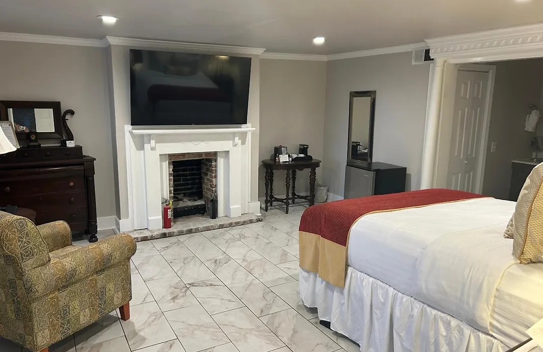 The Inn At Cedar Grove-1