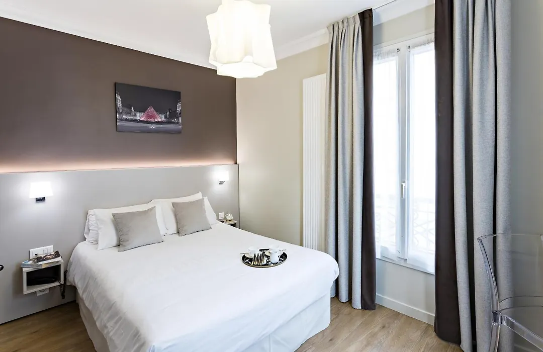 Modern Hotel-1