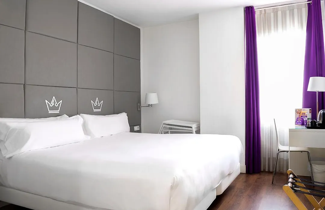 Erase Un Hotel-1