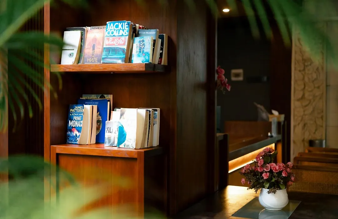Fourteen Roses Beach Hotel-1