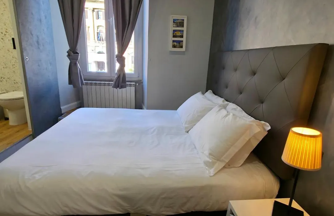 Amoroma Suite-1