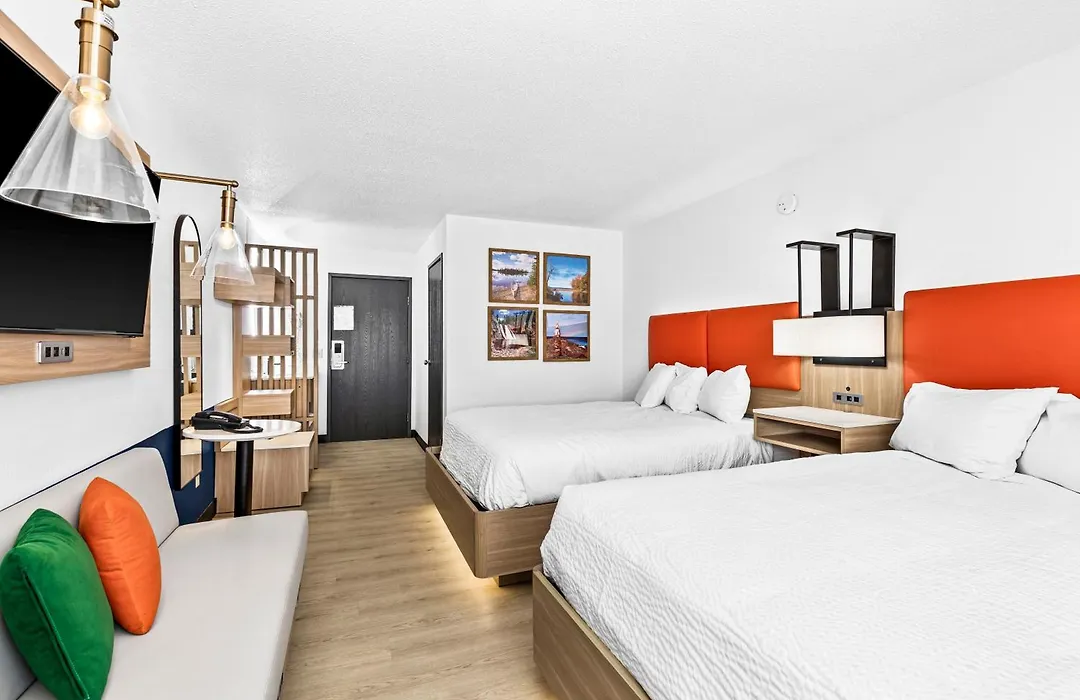 Superior & Sage Hotel-1