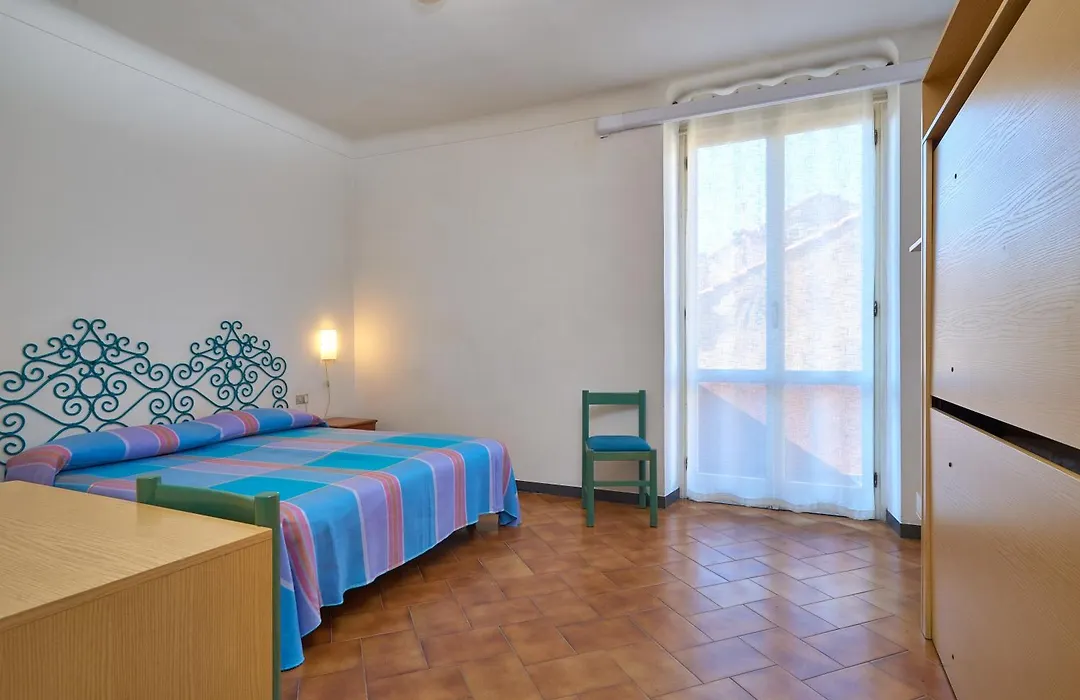 Hotel Garibaldi-1
