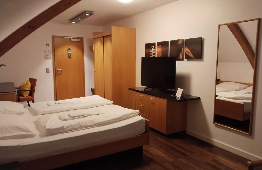 Hotel MaMa-1