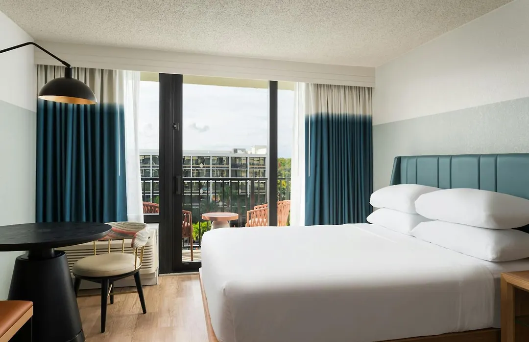 Sheraton Orlando Lake Buena Vista Resort - Newly Renovated!-1