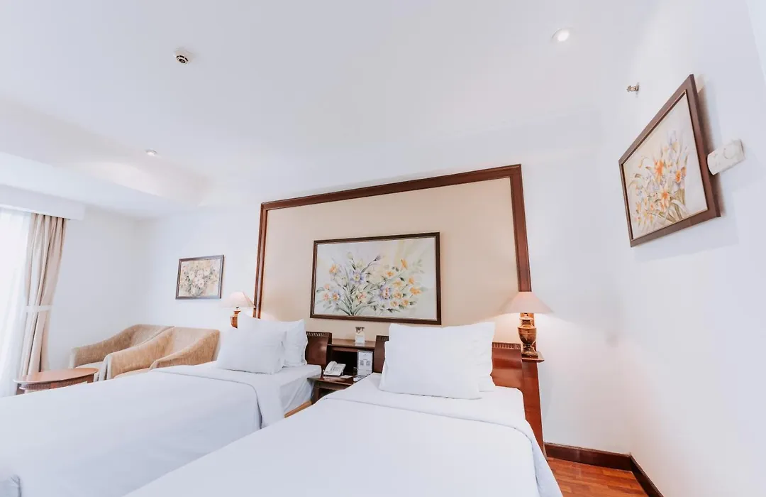 Arion Suites Hotel Bandung-1