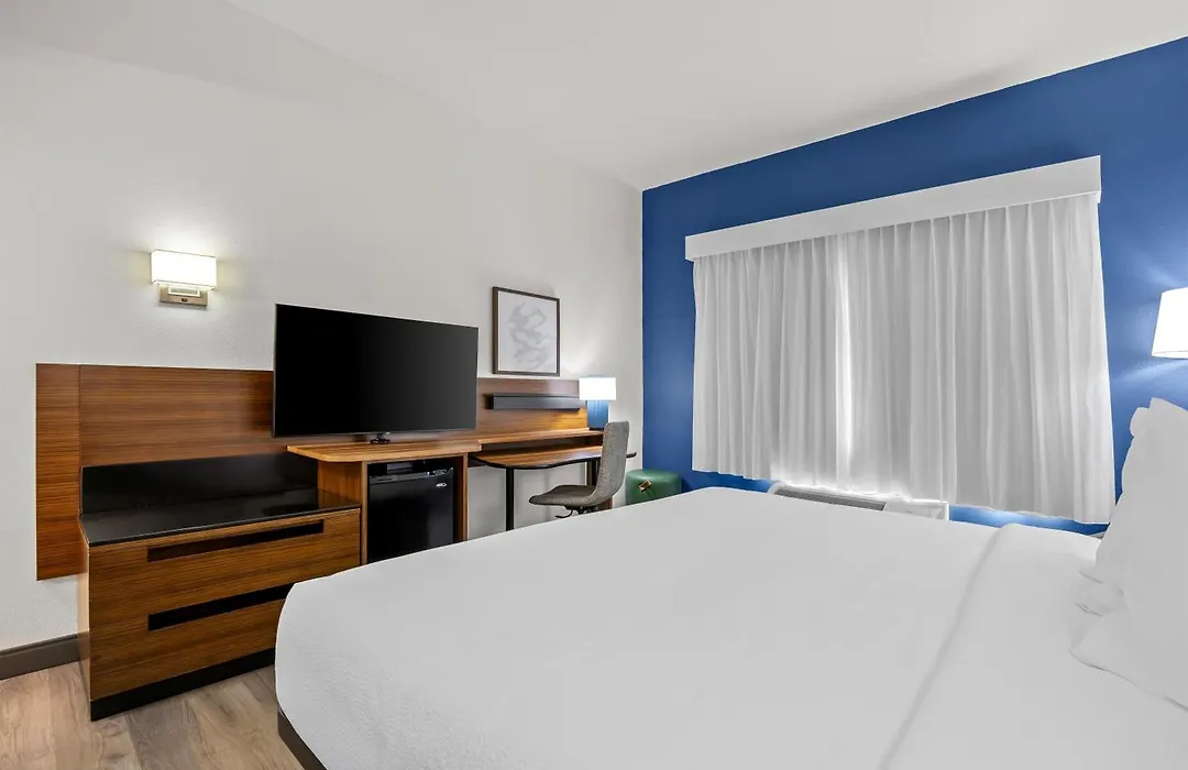 Spark By Hilton Macon North-1