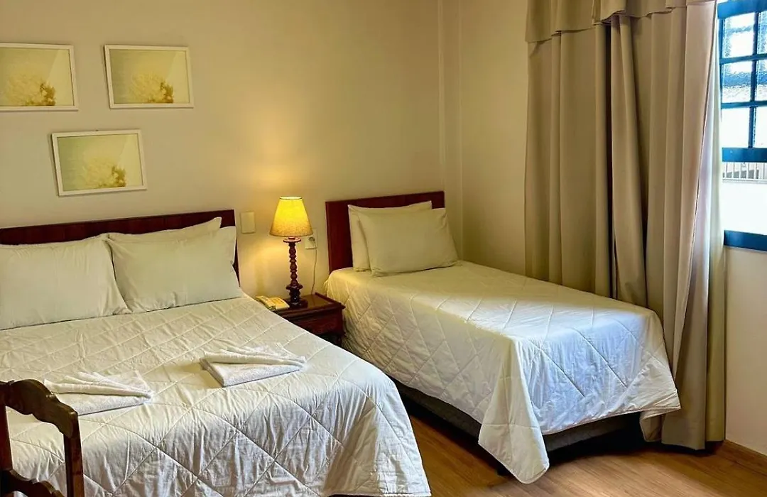 Hotel Lenheiros-1