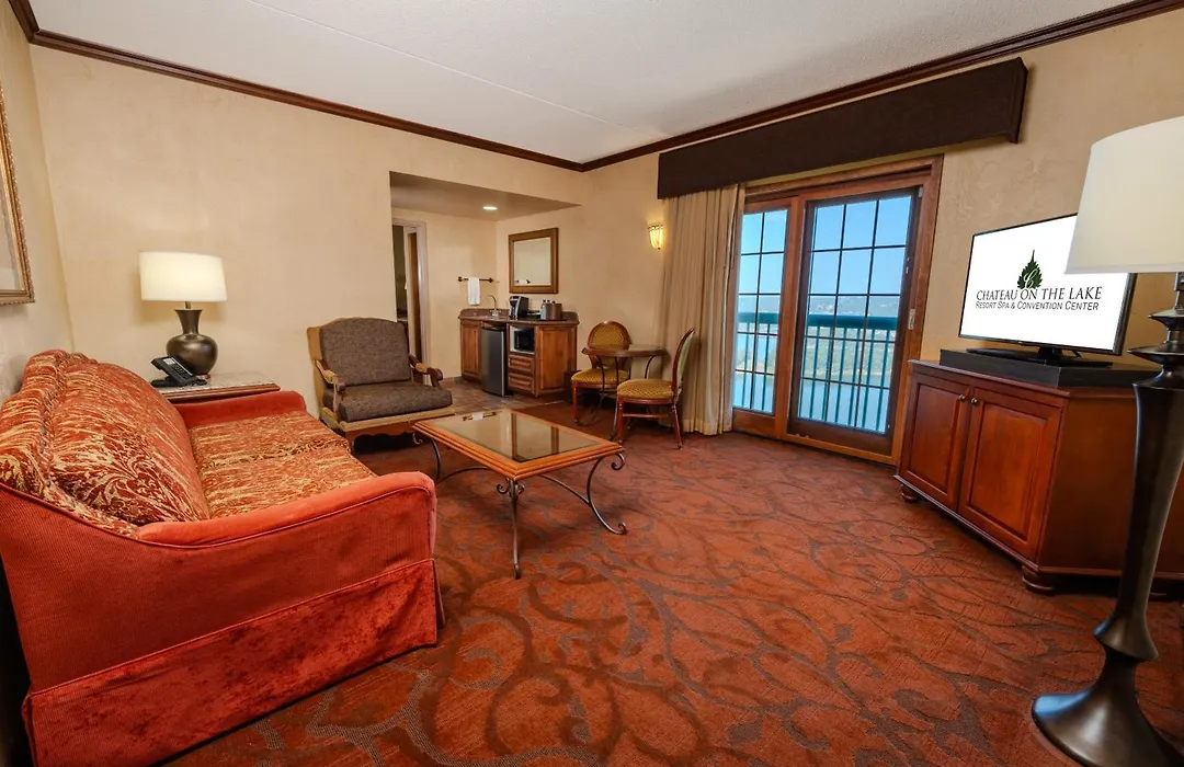 Chateau On The Lake Resort Spa And Convention Center-1