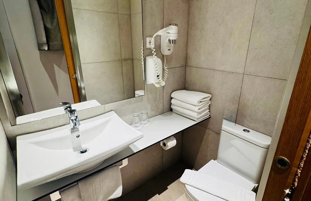 Hostal Cervelo-1