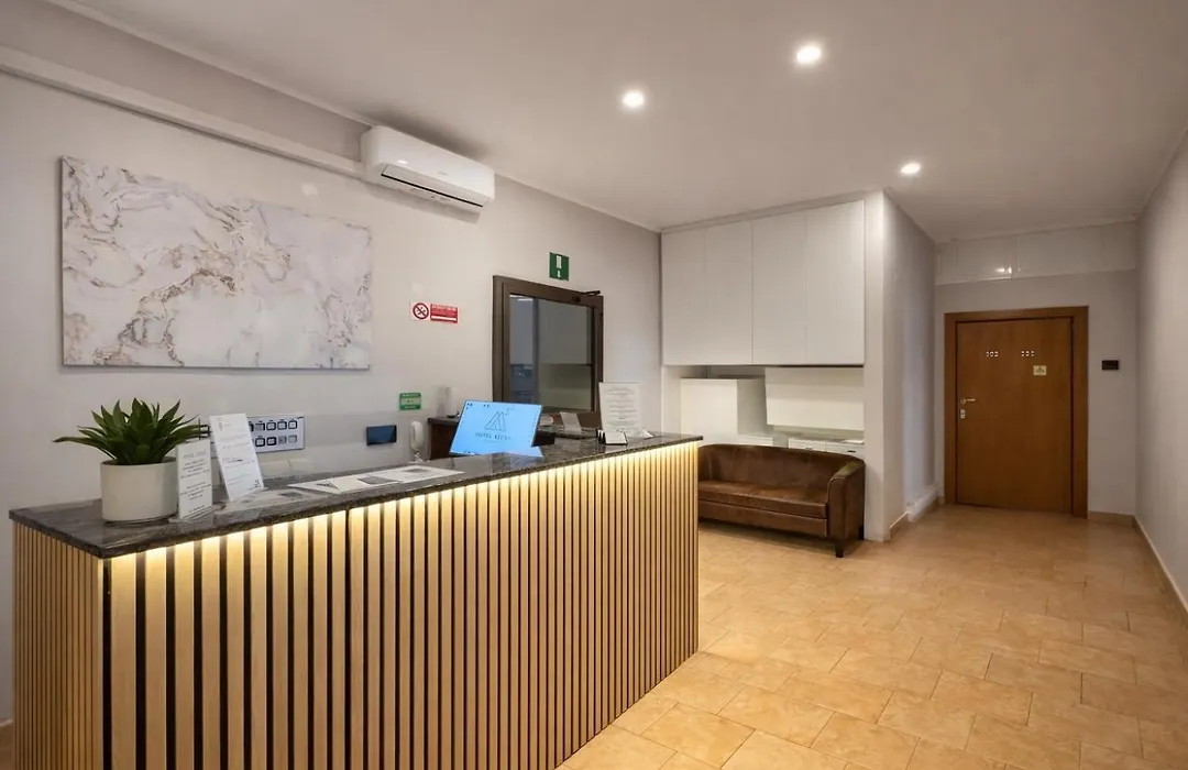 Hotel Atena-1