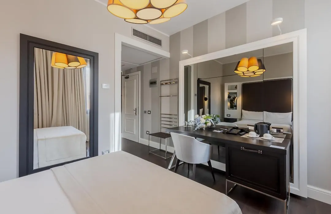 Hotel Grande Italia-1