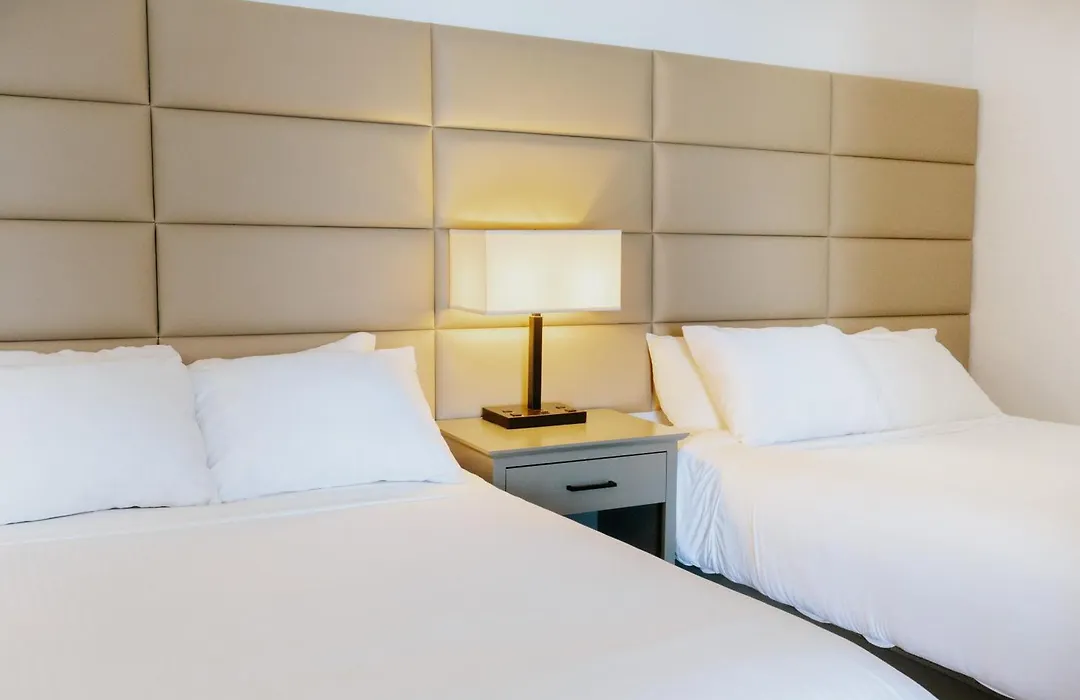 Surfer Beach Hotel-1