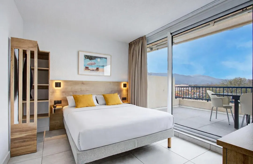 Hotel Centre Plage-1