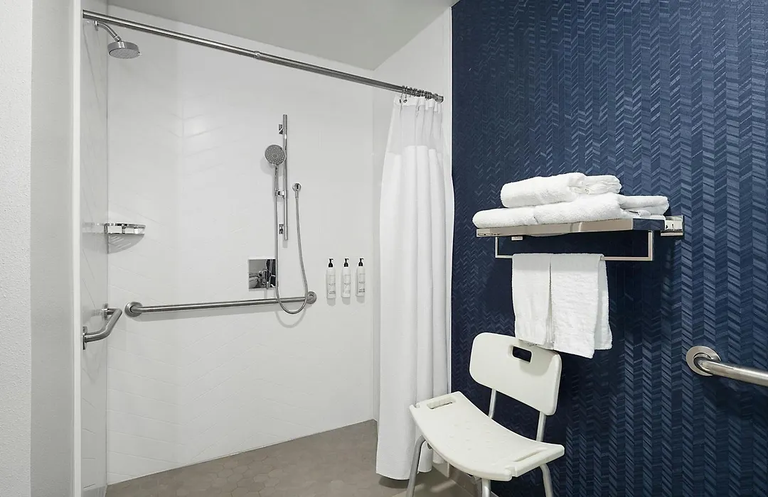 Fairfield Inn & Suites By Marriott Newark Liberty International Airport-1