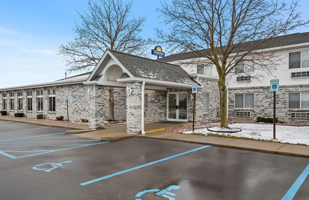 Days Inn By Wyndham Imlay City-1