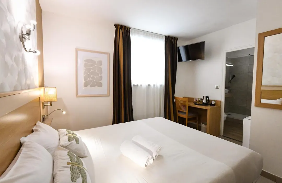 Hotel Le Coureau-1