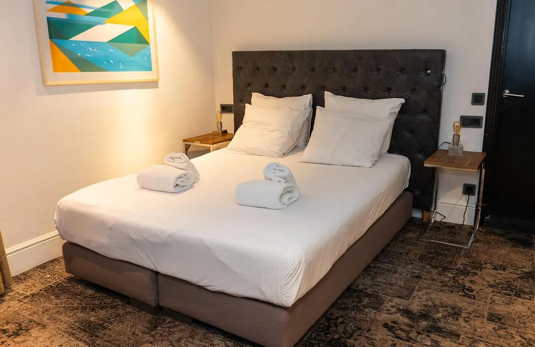 S&A Vondel Park Hotel-1