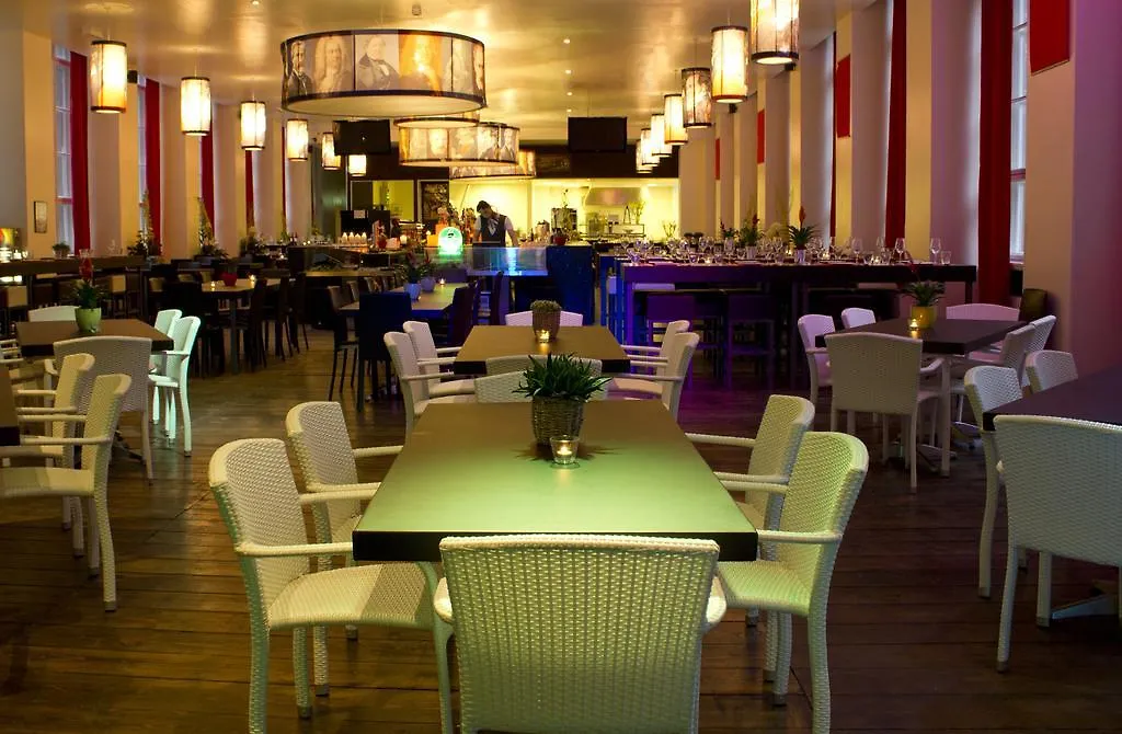 Plus Berlin Hostel Und Hotel-1