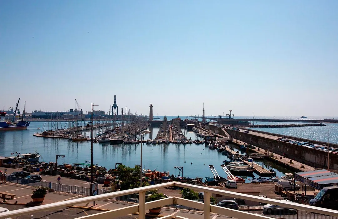 Hotel Port Marine-1