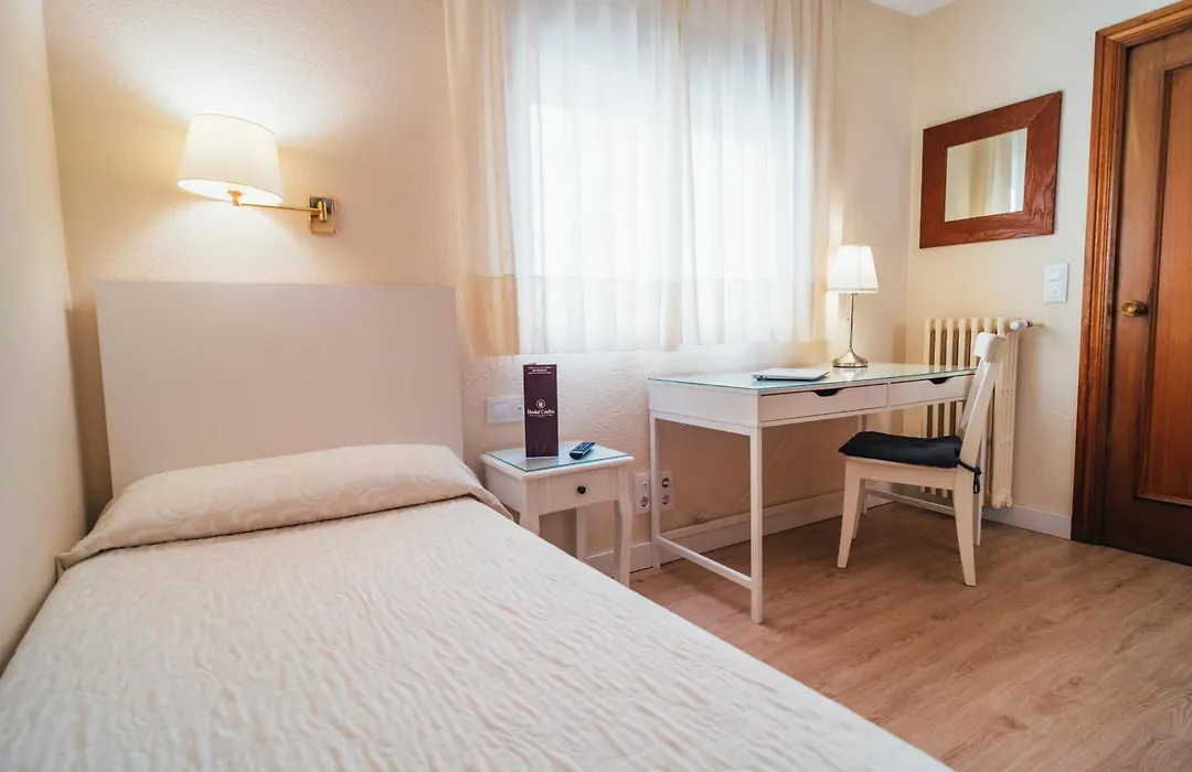 Hostal Cortes-1