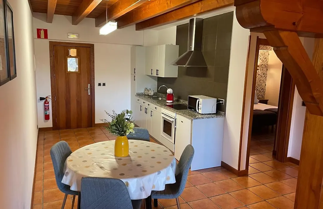 Hotel-Apartamento Rural Atxurra-1