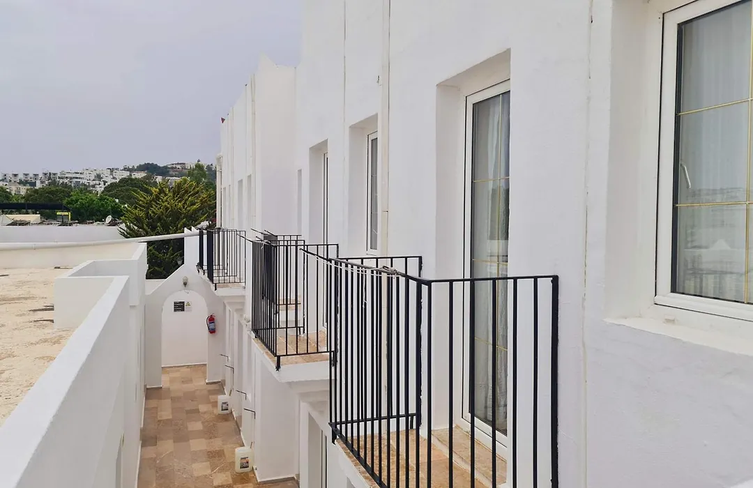 Nagi Beach Hotel-1