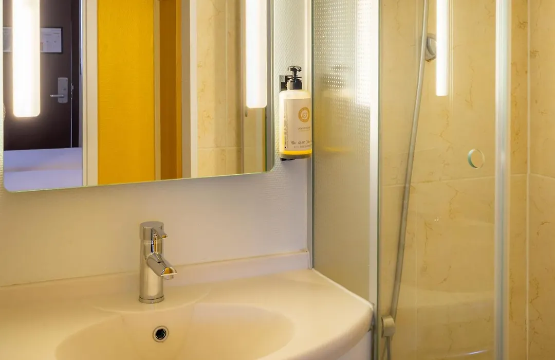 B&B HOTEL Lorient Lanester-1