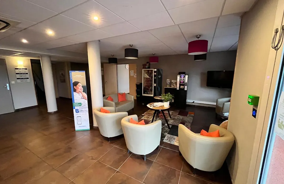 Brit Hotel Confort Montauban-1