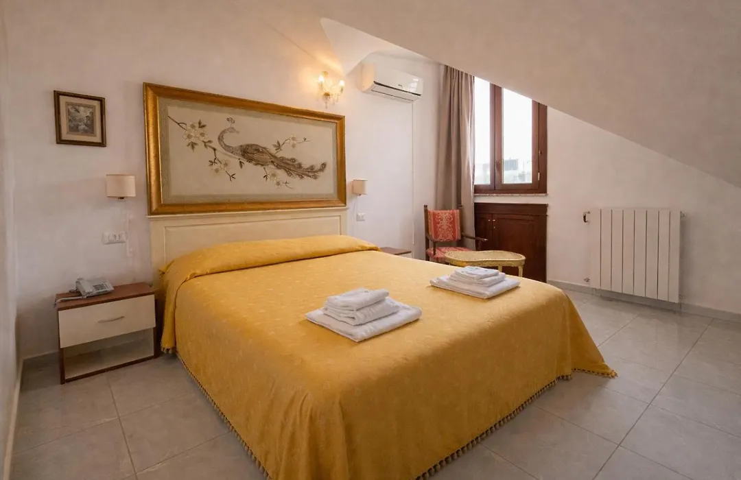 Euro Hotel Iglesias-1