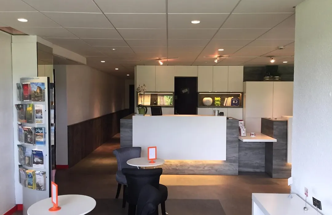 Best Hotel Rouen Est / Val De Reuil-1