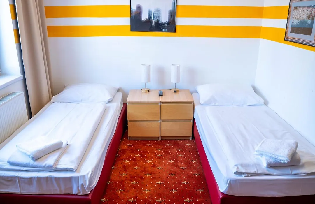 Hotel Alser-1