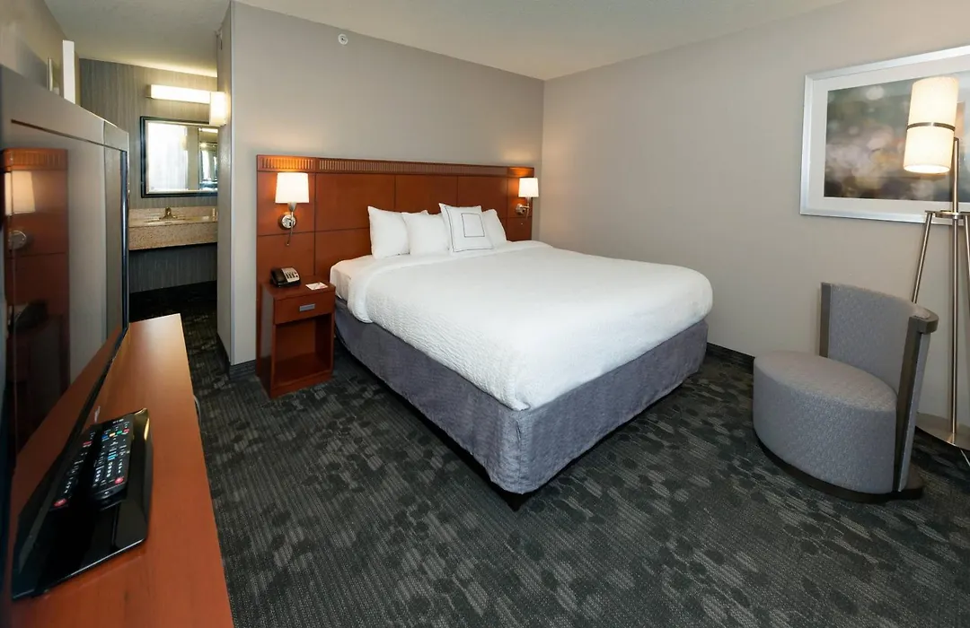 Courtyard By Marriott Panama City-1