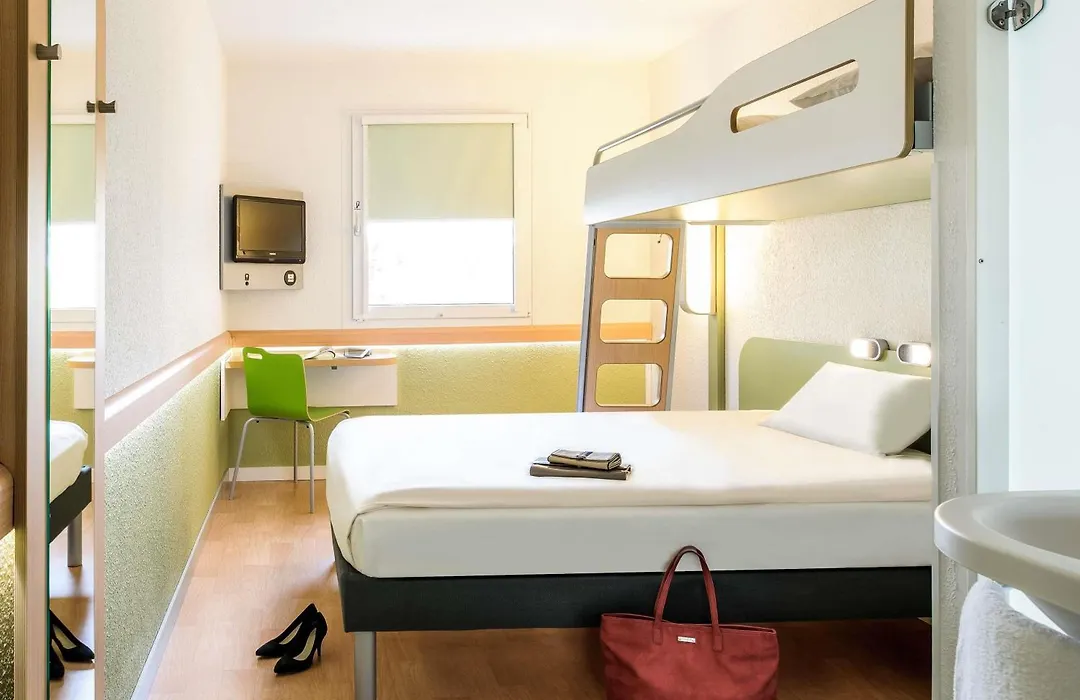 Ibis Budget Roye-1