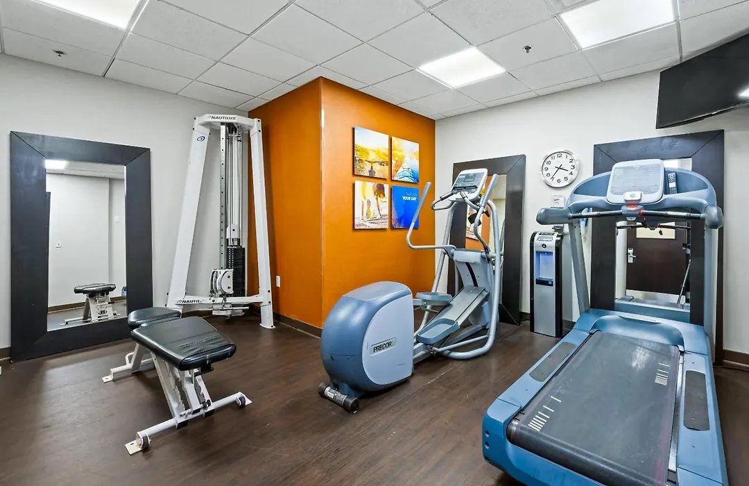 Comfort Suites Newport News Airport-1