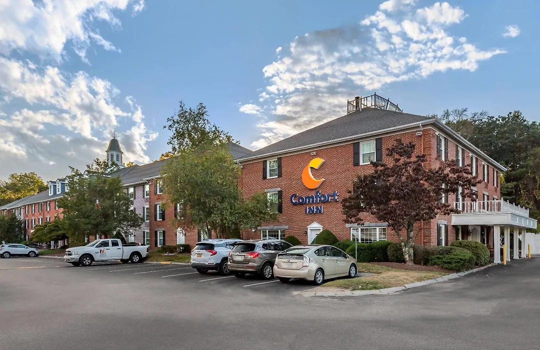 Comfort Inn Foxboro - Mansfield-1