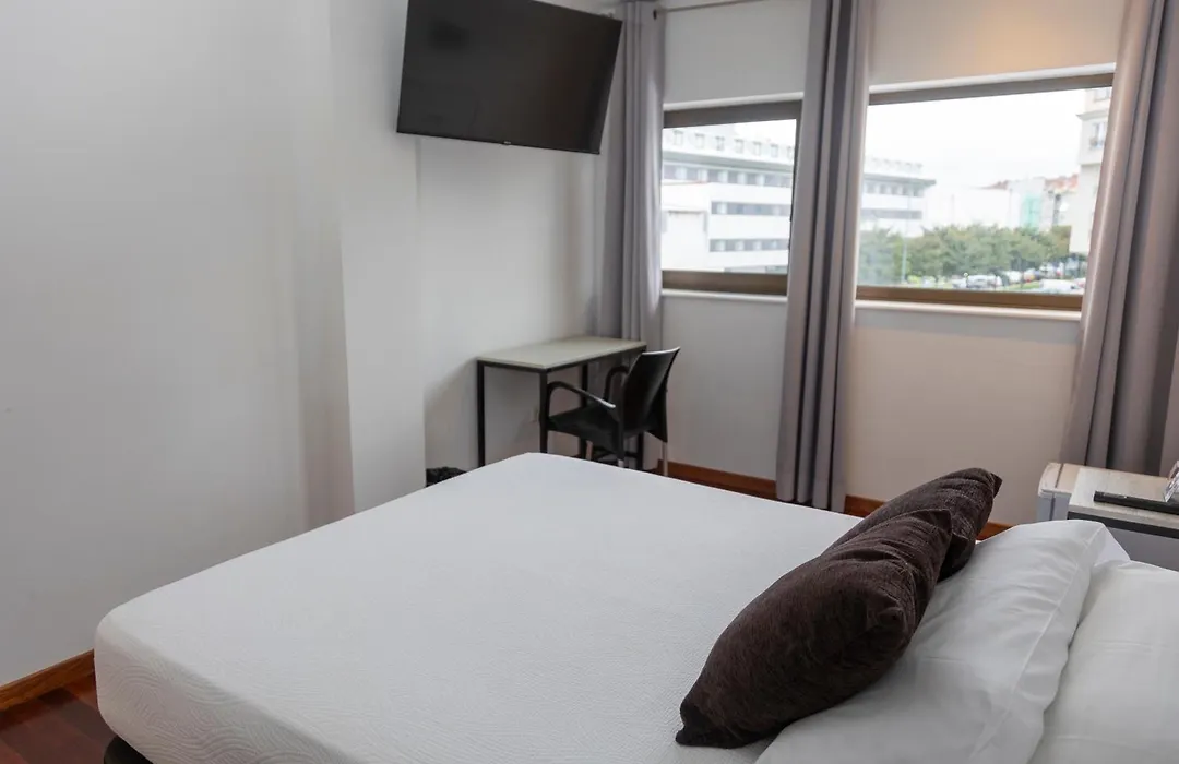 Hotel Chips Ferrol-1