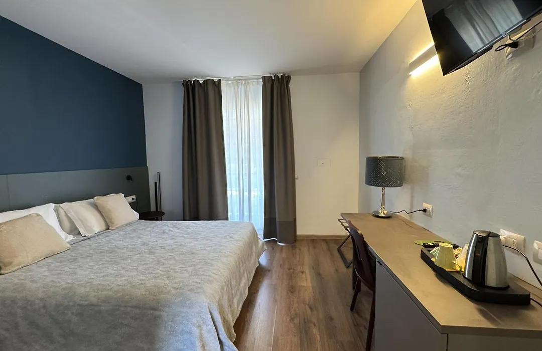 Hotel Royal-1