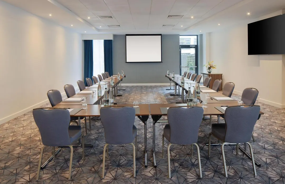 Doubletree By Hilton London Angel Kings Cross-1