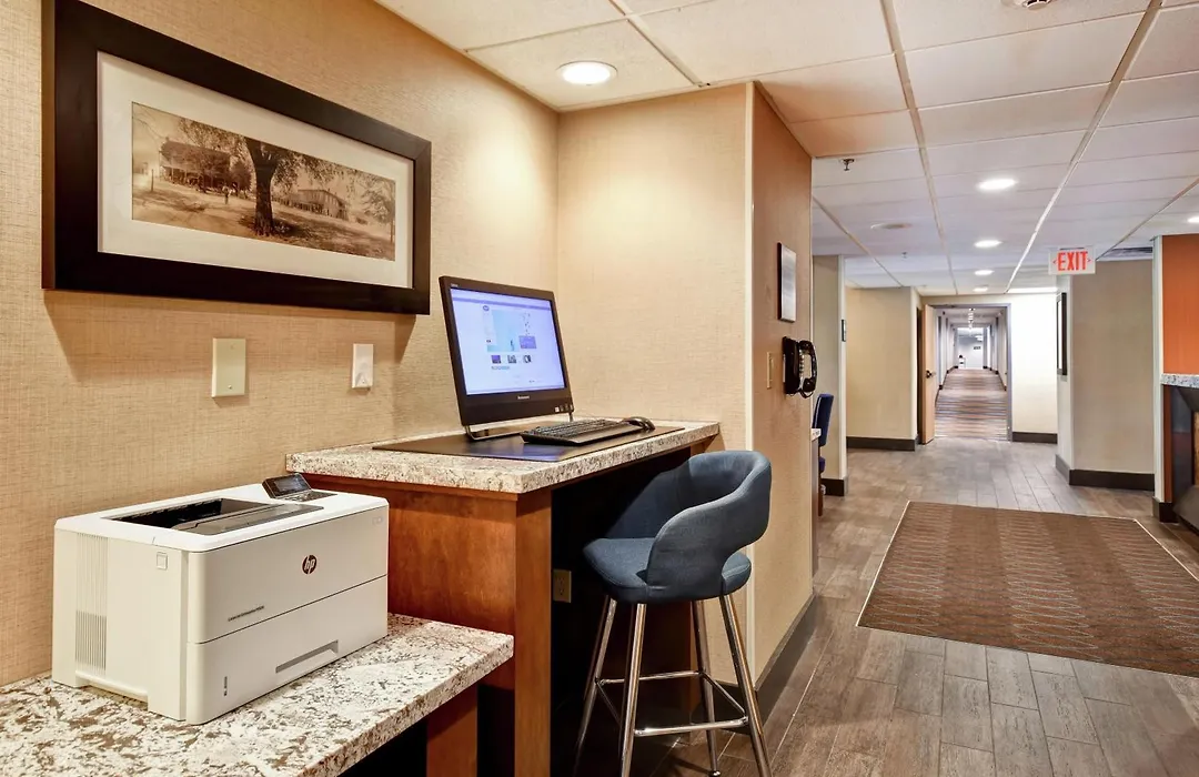 Hampton Inn Auburn-1