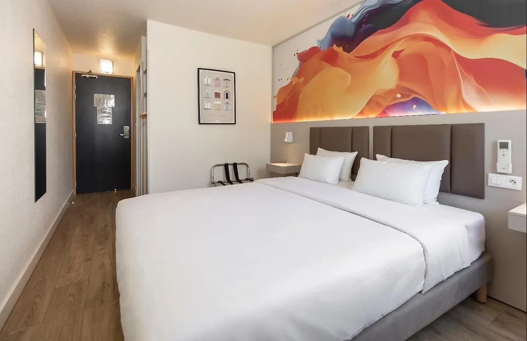 Comfort Hotel Lille L'Union-1