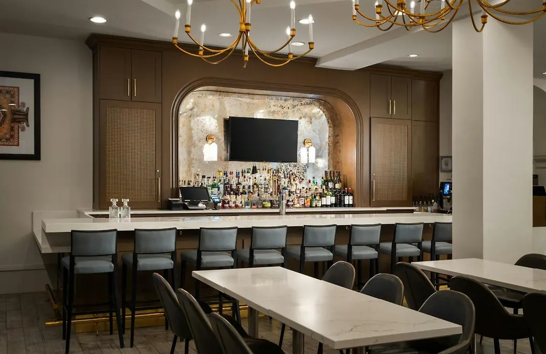 Castle Hotel, Autograph Collection-1