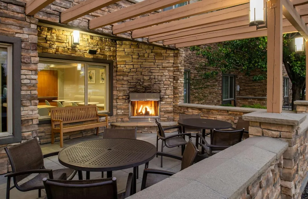 Towneplace Suites Redding-1
