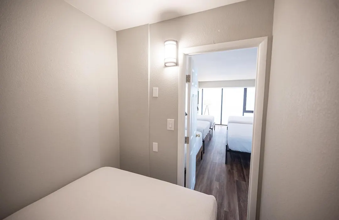 Stay Together Suites - Penthouse On The Strip Sleeps 20 - No Resort Fee-1
