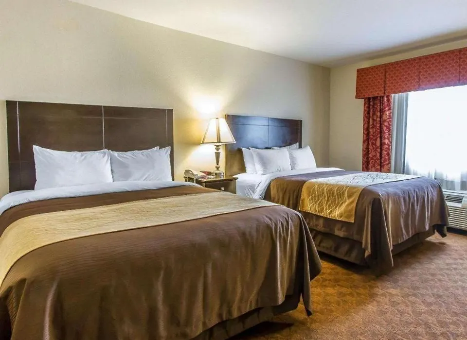 Comfort Inn & Suites Atoka-1
